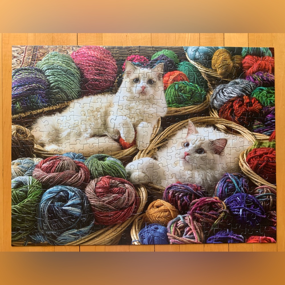Cobble Hill Cat and Yarn Puzzle 275 - Picture 2 of 8